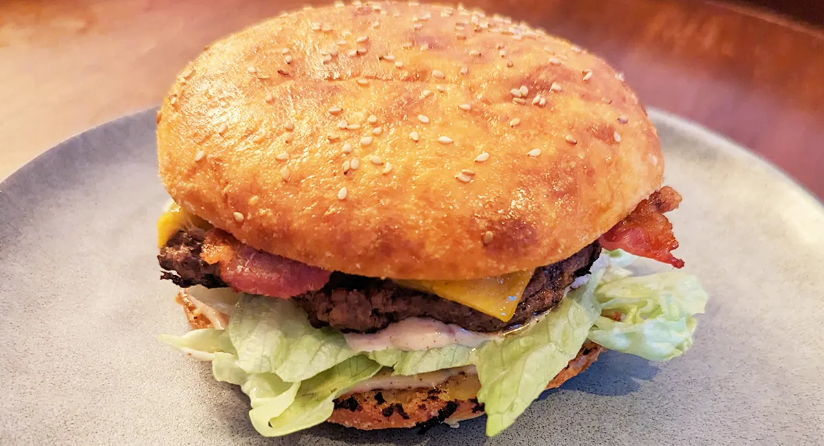 Keto Burger med hjemmelavede Keto-boller