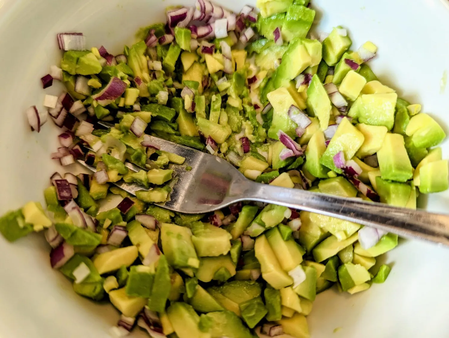 Den Ultimative Ketovenlige Guacamole — fremgangsmåde, trin 1